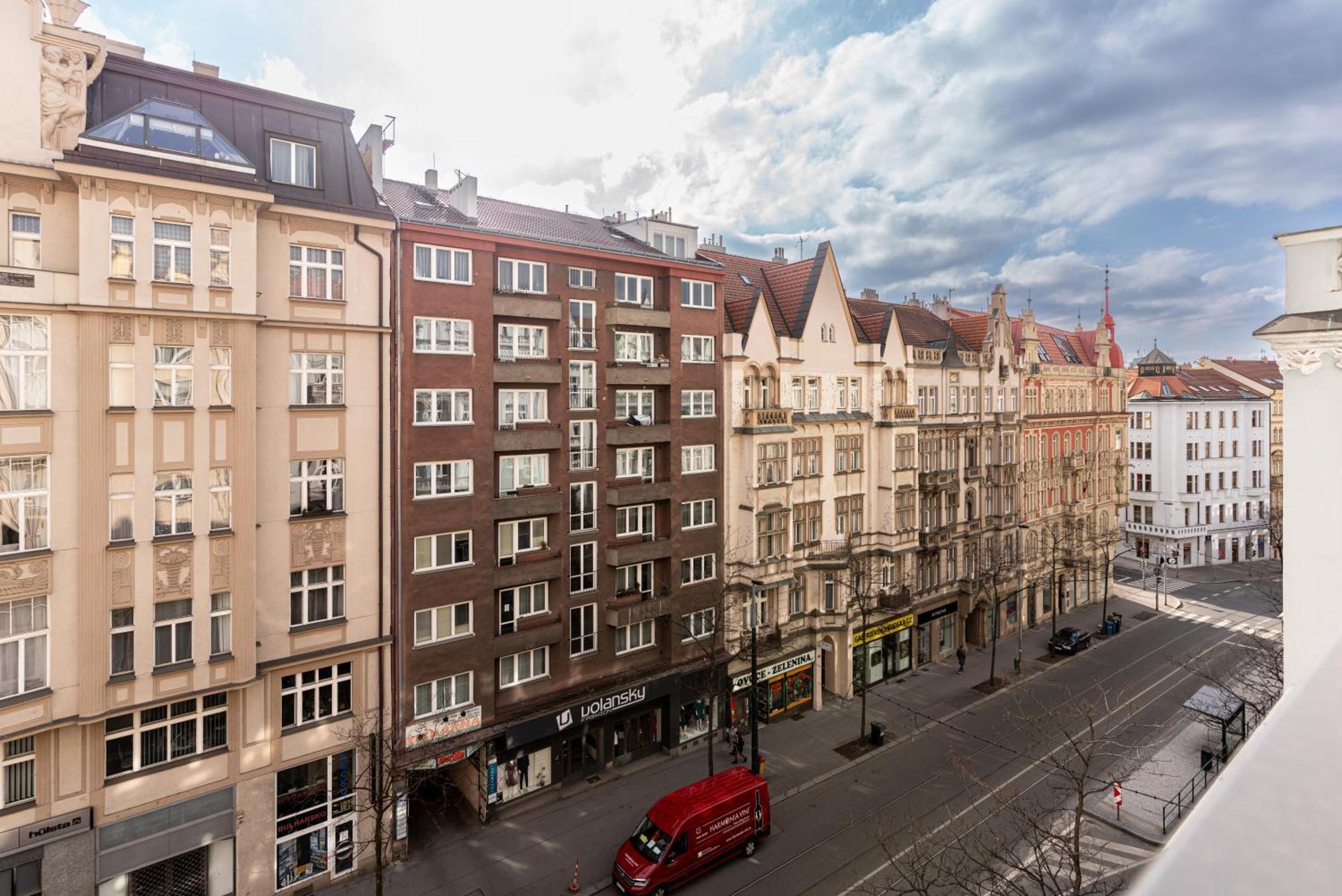 Kingdom Of 3 Roses Apartment Prague Ngoại thất bức ảnh